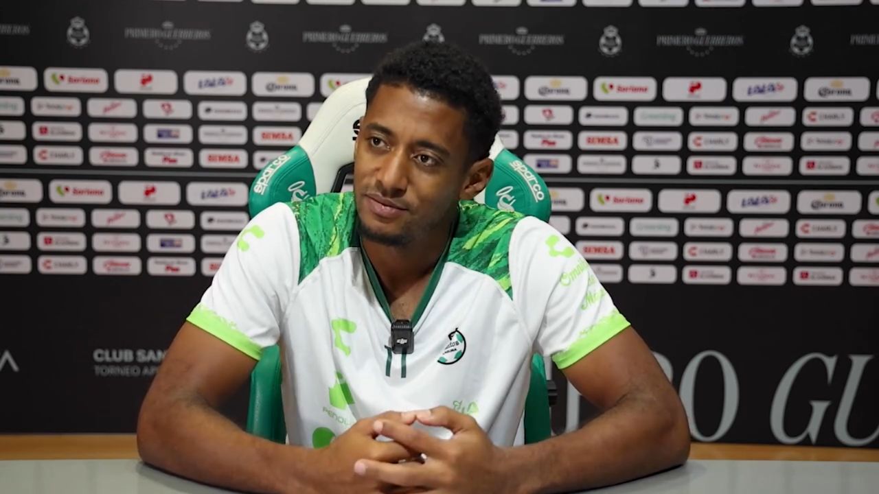 Choco Lozano sale al paso y se reporta listo para jugar contra Monterrey