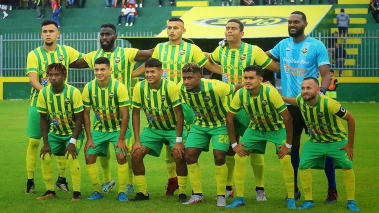 Equipo hondureño tendrá a una mujer como asistente técnico del equipo