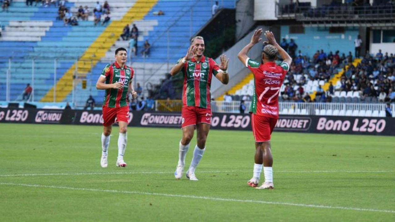 Liga Nacional no valida como gol el tanto de Ángel Tejeda ante Motagua