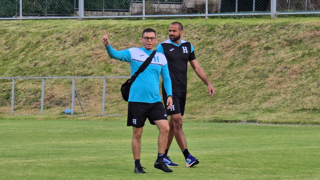 Reinaldo Rueda toma determinación con Edrick Menjívar tras su lesión