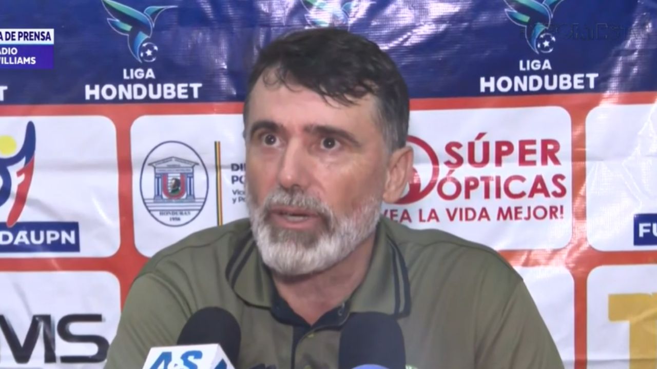 Fernando Araújo expone que no cobra salario en Juticalpa desde hace varios meses