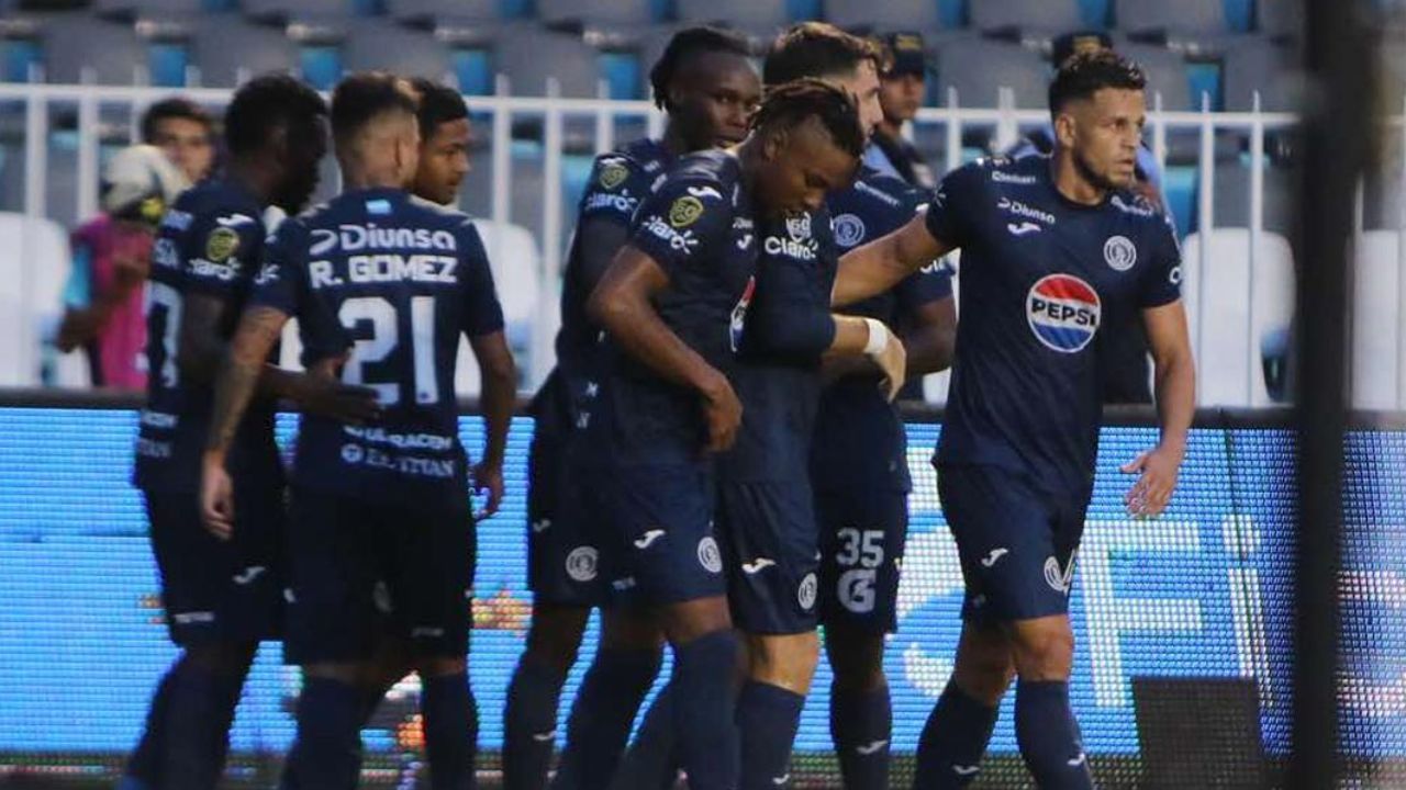 Periodista internacional sorprende con solicitud de jugador de Motagua a selección