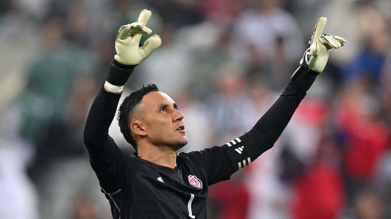 Keylor Navas se olvida del Barcelona y este club se ofrece para ficharlo