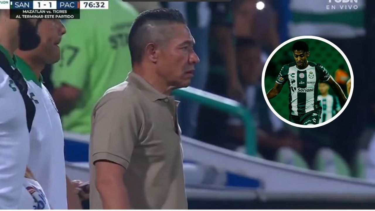 La reacción de Nacho Ambríz al tercer gol del Choco Lozano con Santos en Liga Mx