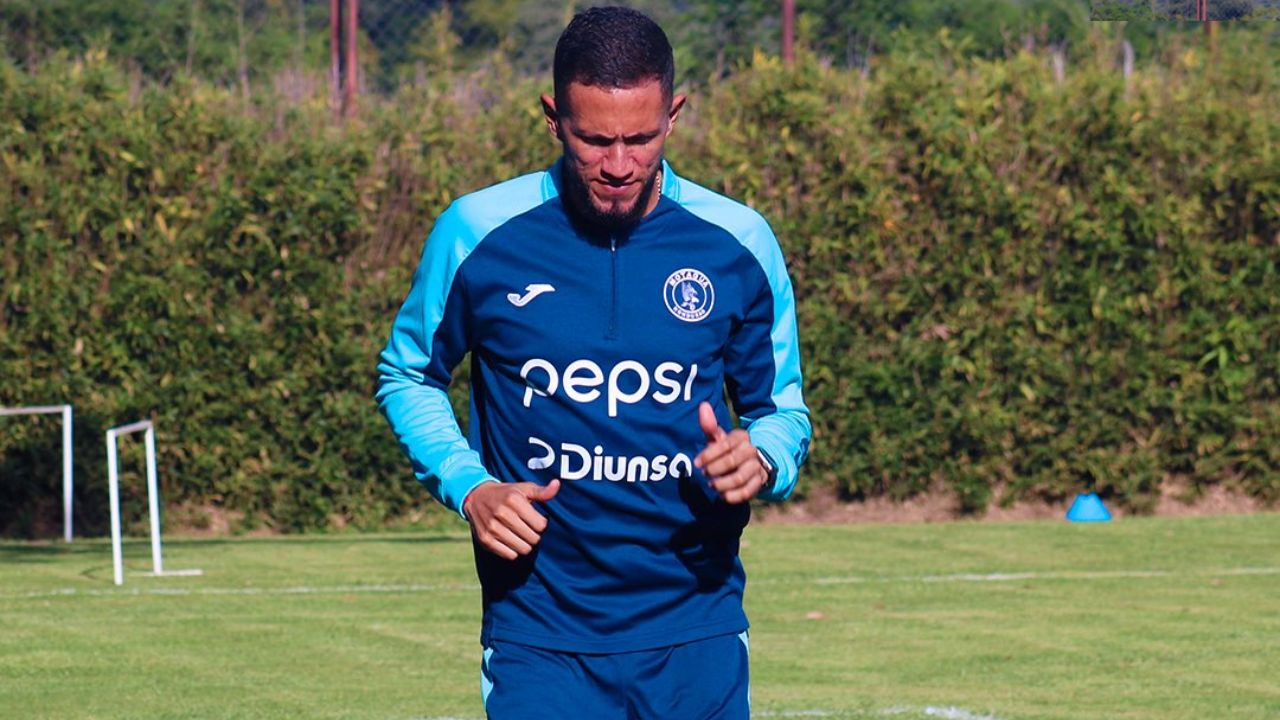 Motagua oficializa regreso de Óscar Discua a los entrenamientos