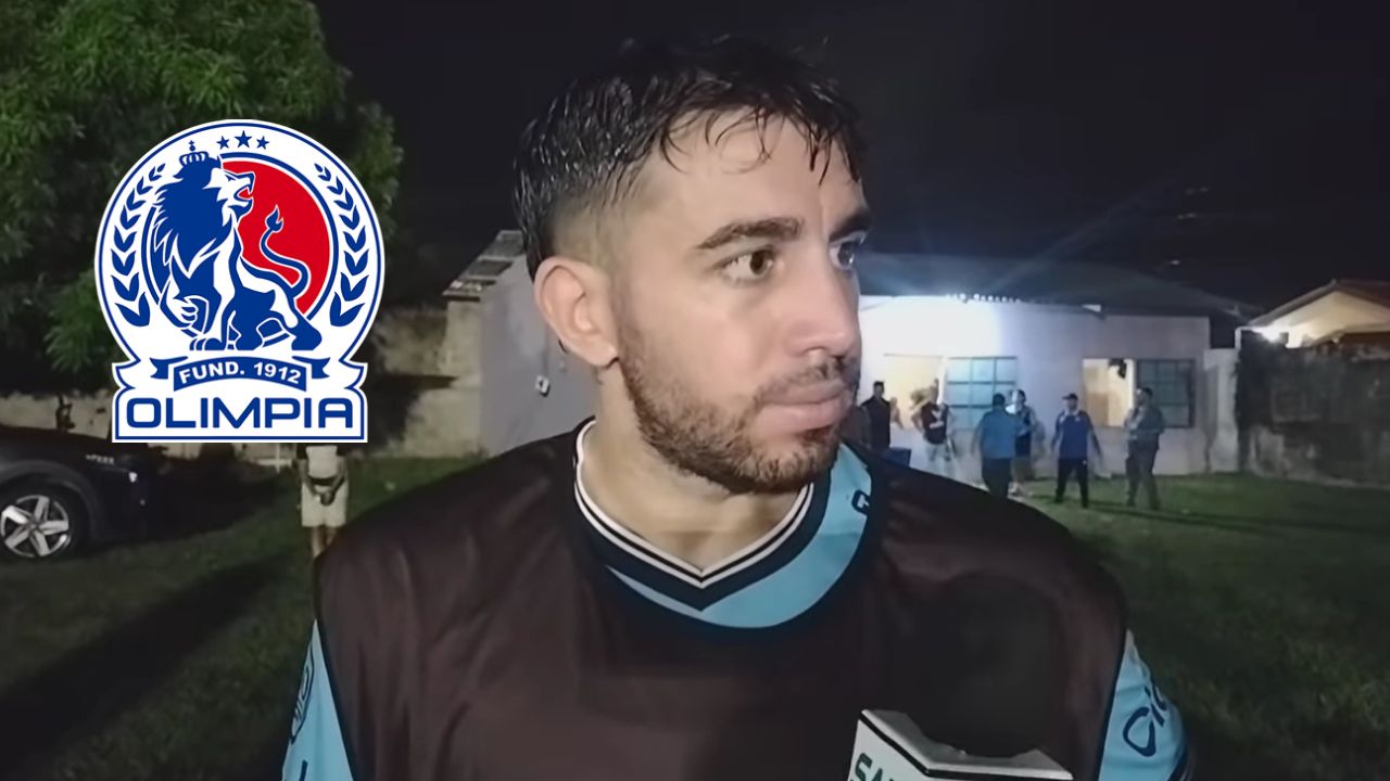 Agustín Auzmendi se fastidia tras ser consultado por falta de gol ante Olimpia y atiza sin querer