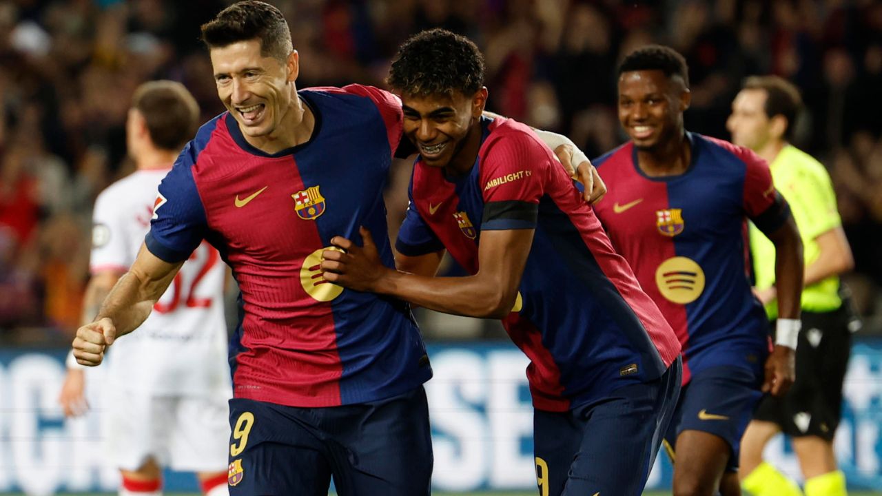 Barcelona se dio gusto goleando al Sevilla y sigue como líder en LaLiga