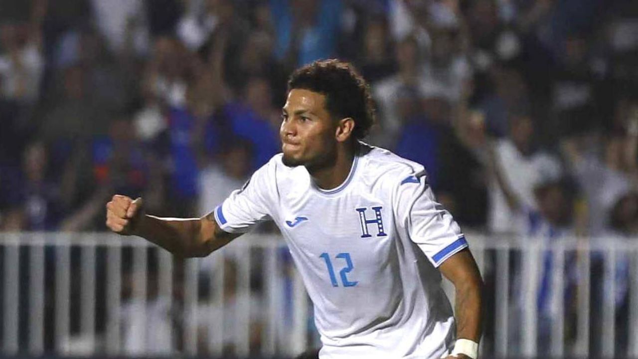David Ruiz deja mensaje para la Selección de Honduras en pleno partido ante Jamaica