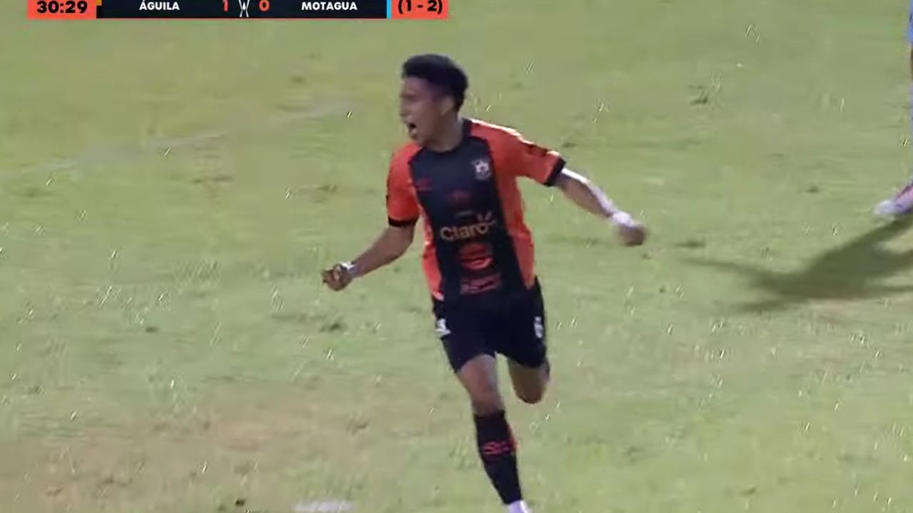Así fue el gol de Águila que descontó ante Motagua en el repechaje