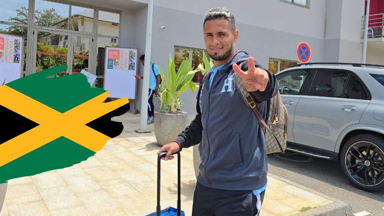 Selección de Honduras partió rumbo a Jamaica en búsqueda de un histórico triunfo