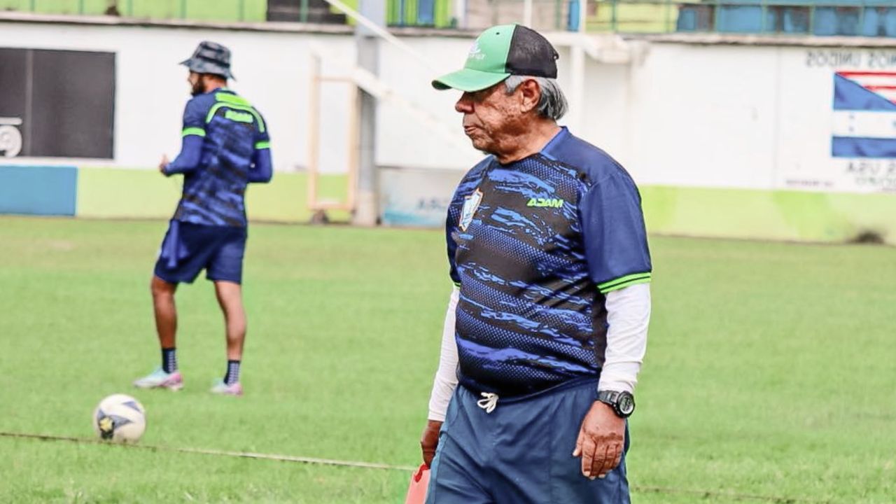 Primitivo Maradiaga no se guarda y deja crítica a la Liga Nacional