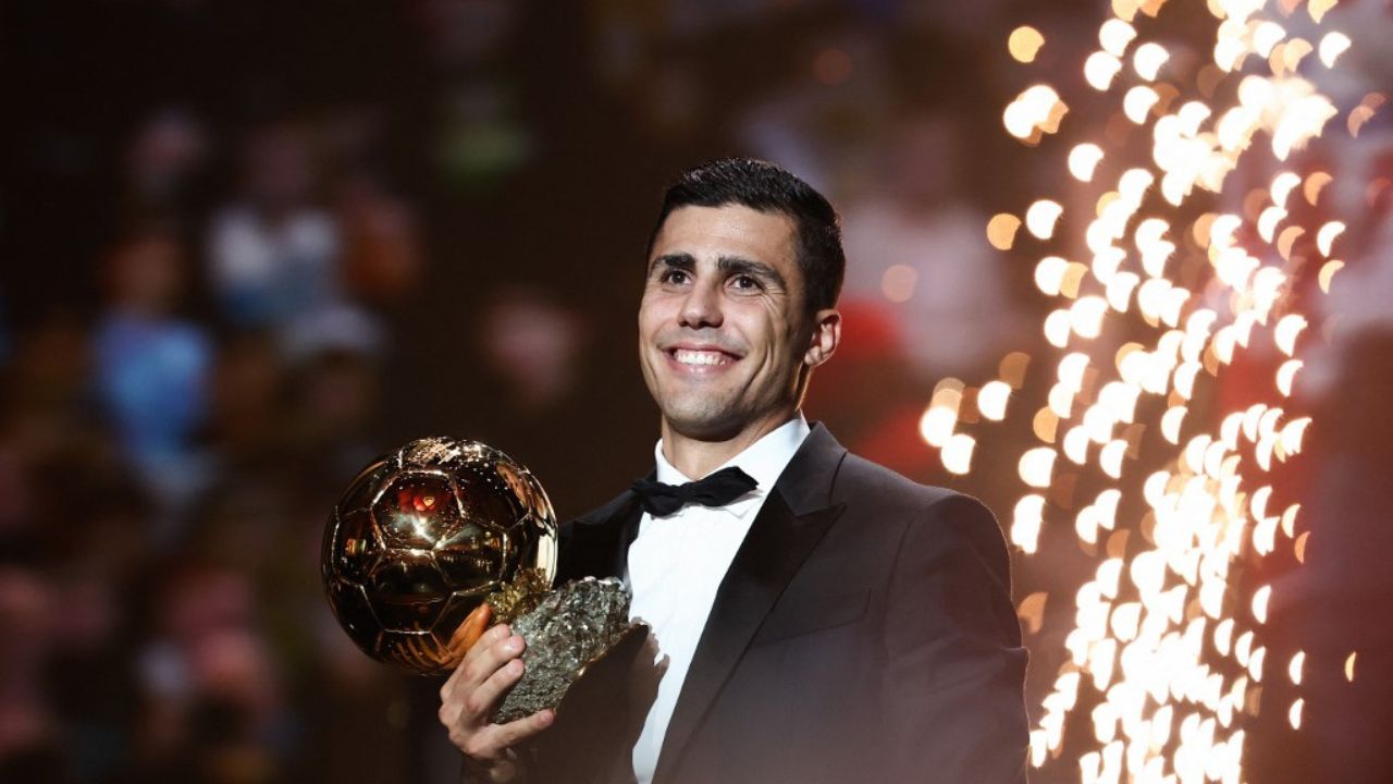 El Balón de Oro 2024 es de Rodri y se convierte en el segundo español en ganarlo