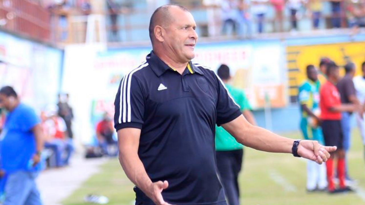 Wilmer Cruz regresa a los banquillos con nuevo equipo en pleno torneo Apertura 2024