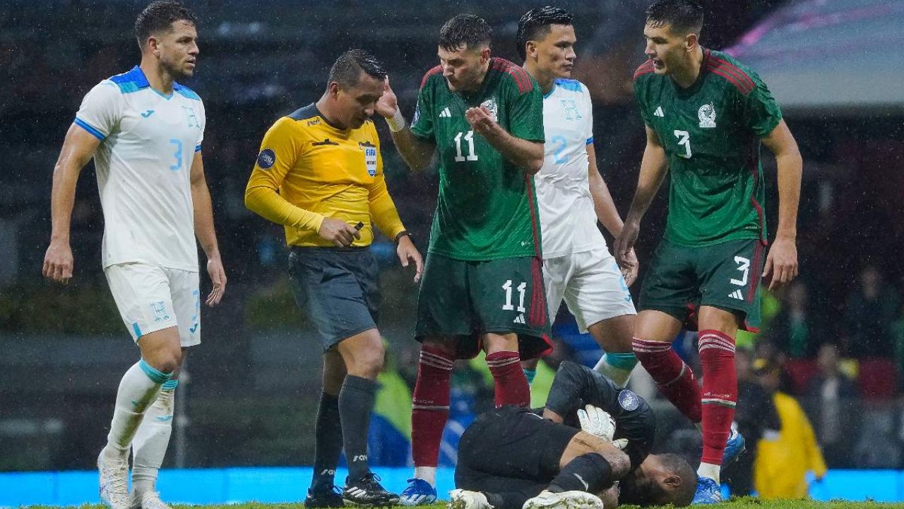Estos serían los árbitros del Honduras vs México por Liga de Naciones
