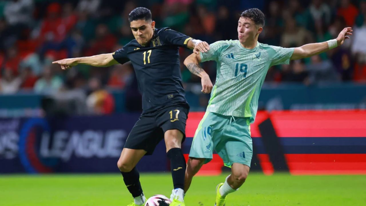 La razón por la que Luis Palma salió de cambio en el partido vs México
