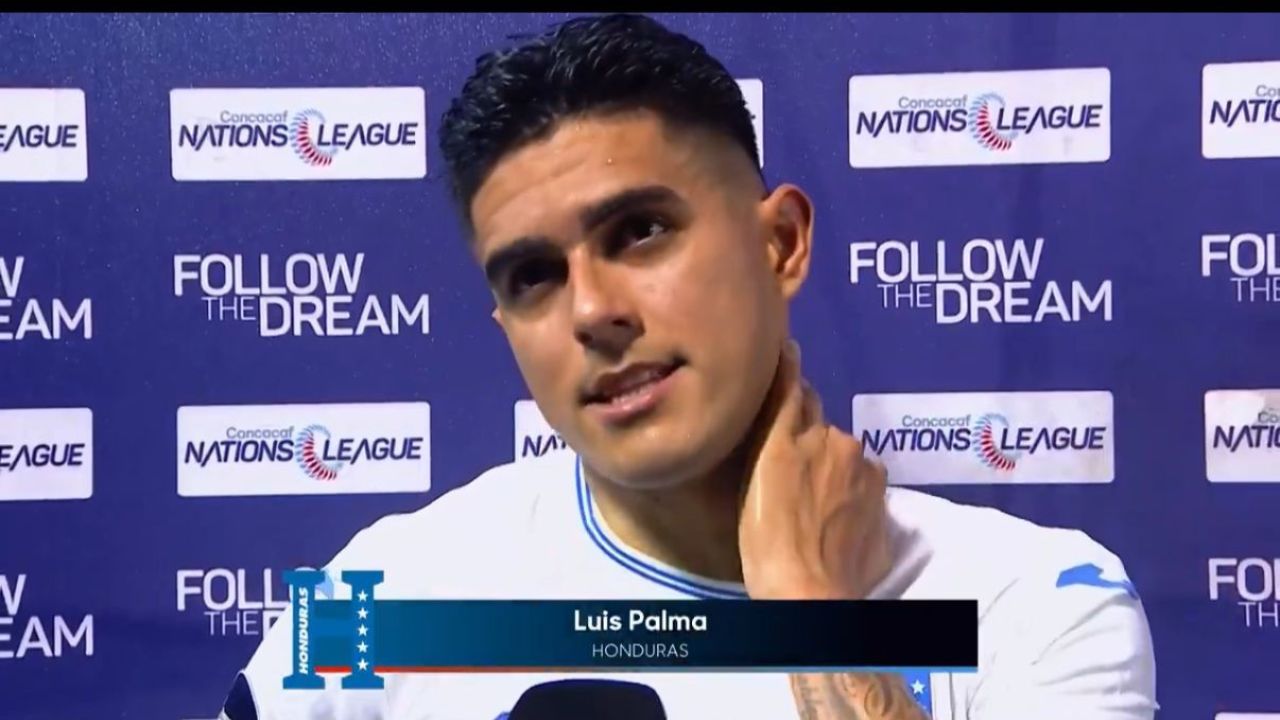 Luis Palma llora al dedicar su doblete contra México a su abuela fallecida