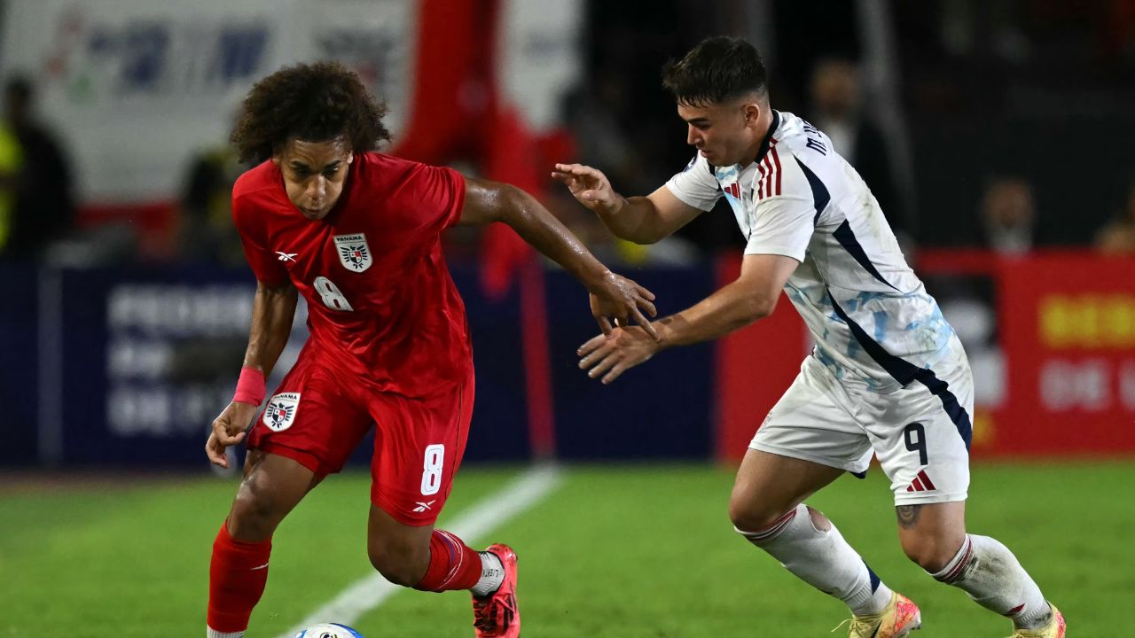 Panamá logra contener a Costa Rica para avanzar al Final Four