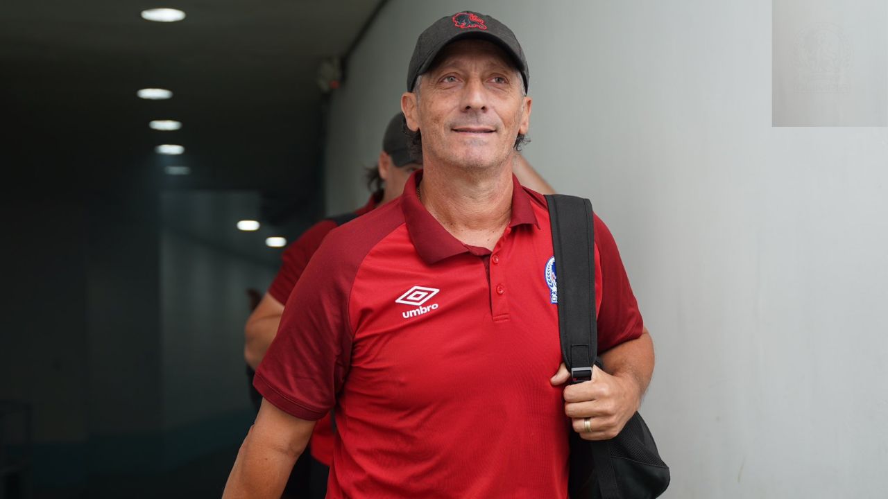 La decisión de Pedro Troglio con los seleccionados del Olimpia