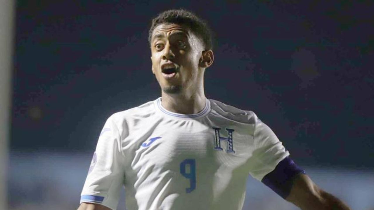Choco Lozano y su sentido mensaje tras quedar fuera de la convocatoria con Honduras