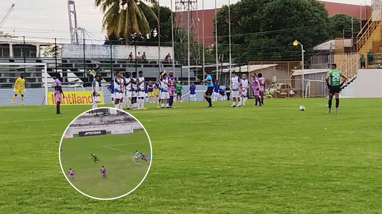 Portero anota golazo de tiro libre en semifinales del Ascenso