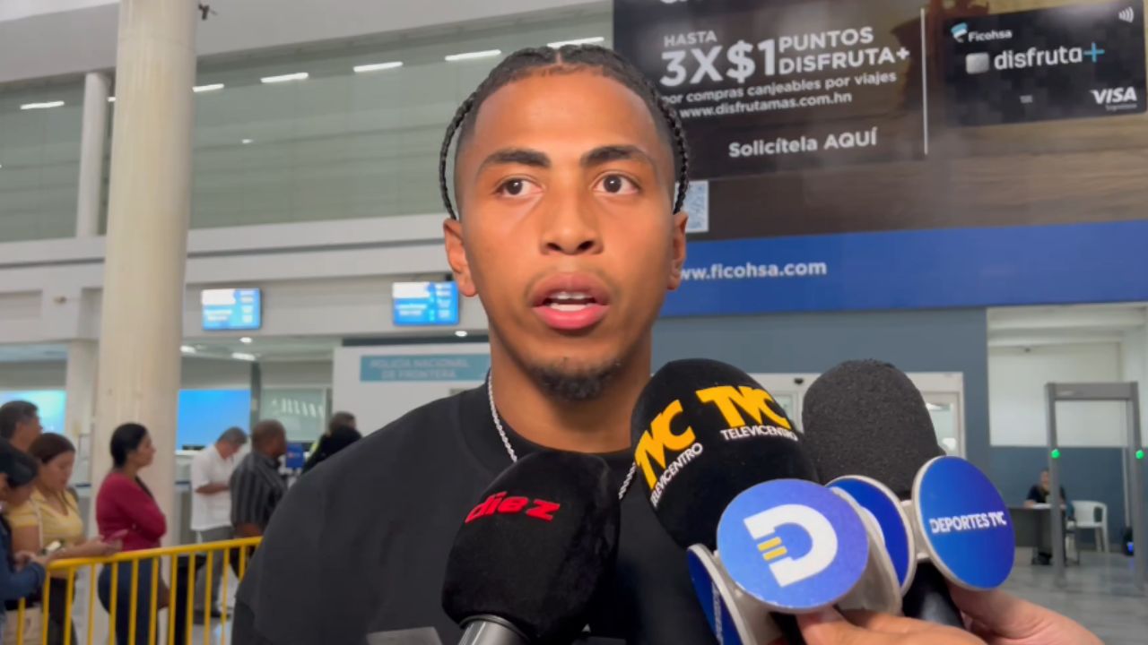 Rigo Rivas considera que el partido ante México no es una revancha