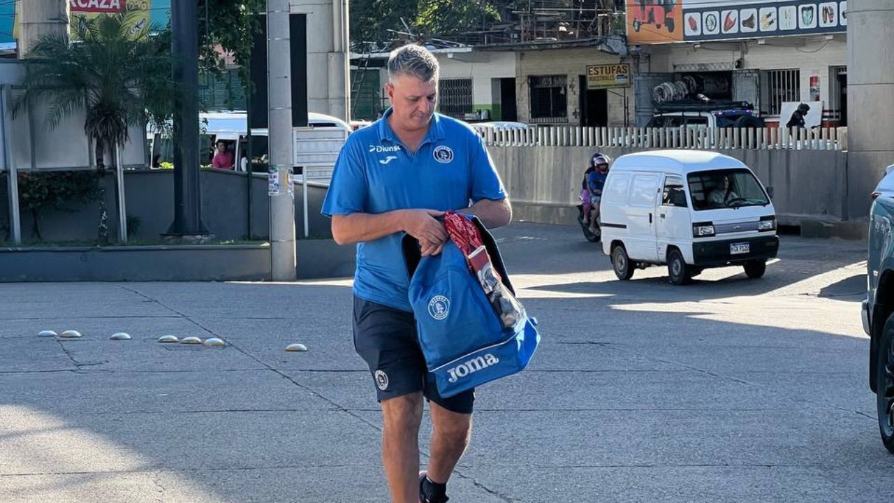 Diego Vazquez toma determinación con Motagua tras clasificar directo a semifinales