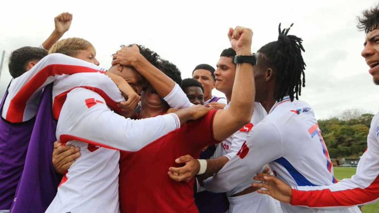 Final del torneo de reservas entre Olimpia y Motagua terminó con zafarrancho