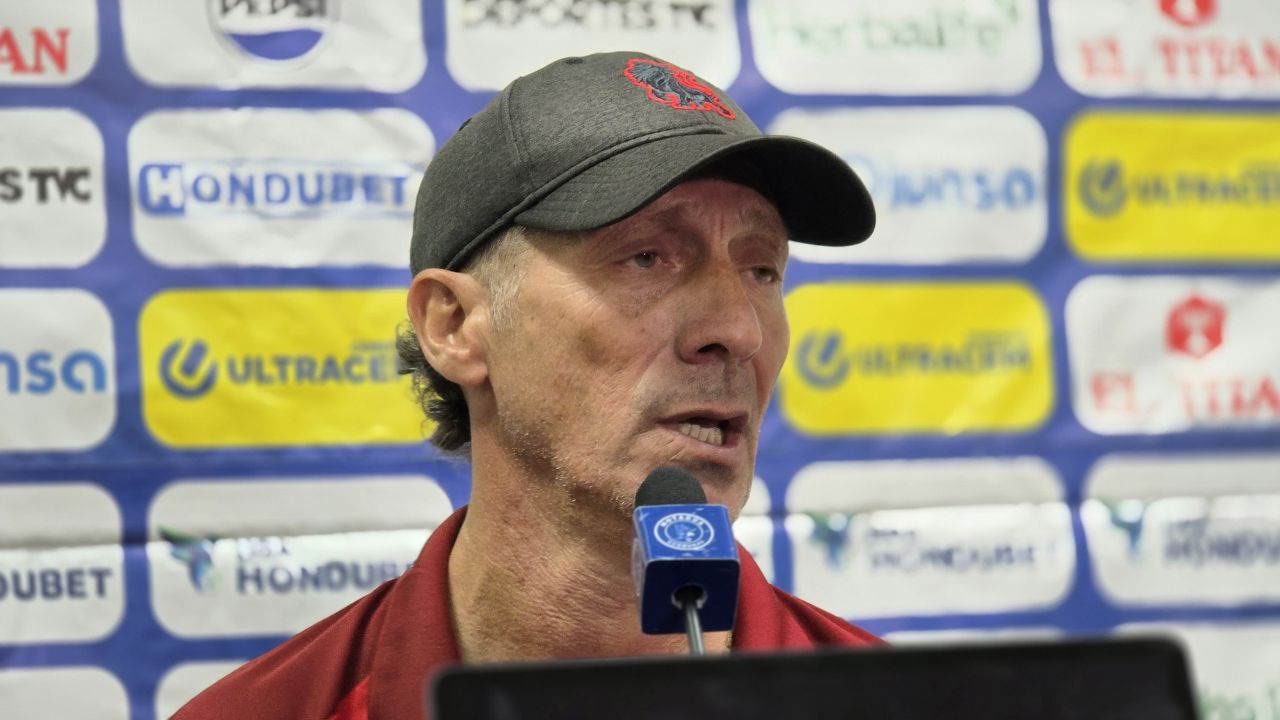 Pedro Troglio analiza si las bajas de Pineda y Rodríguez afectarán el partido de vuelta ante Motagua