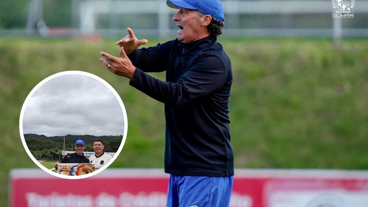Aficionado del Olimpia le da tremendo regalo de despedida a Troglio