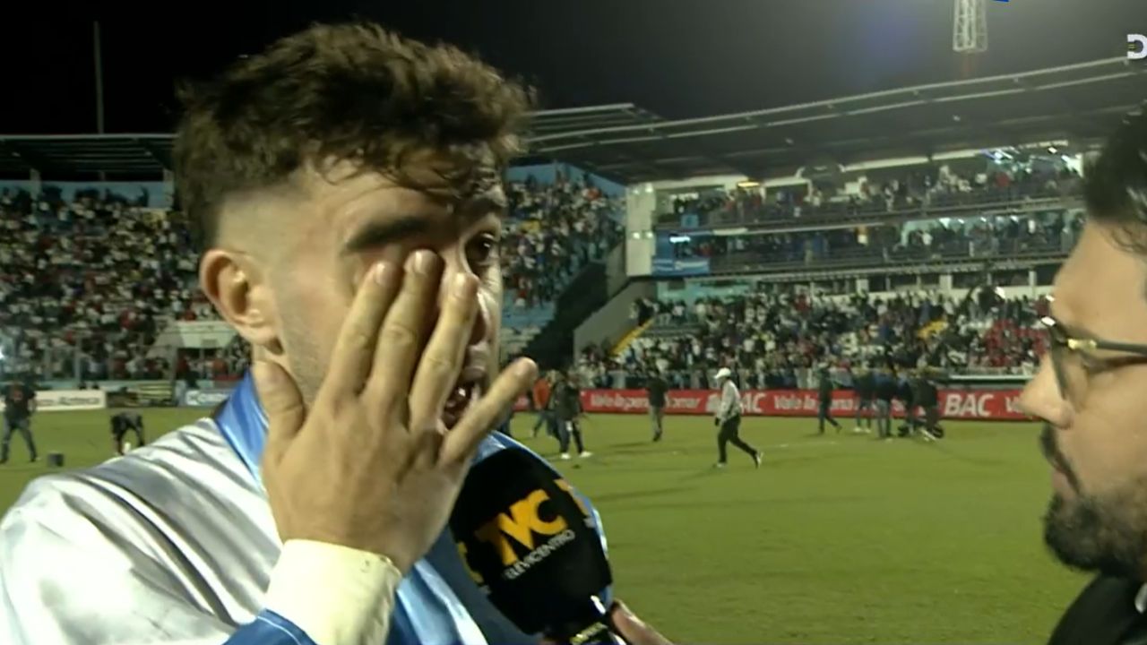 Agustín Auzmendi rompe en llanto tras ganar su primer título con Motagua