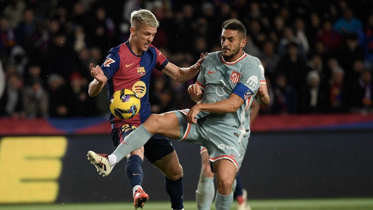 Atlético de Madrid fulmina al Barcelona en el último suspiro en Montjuic