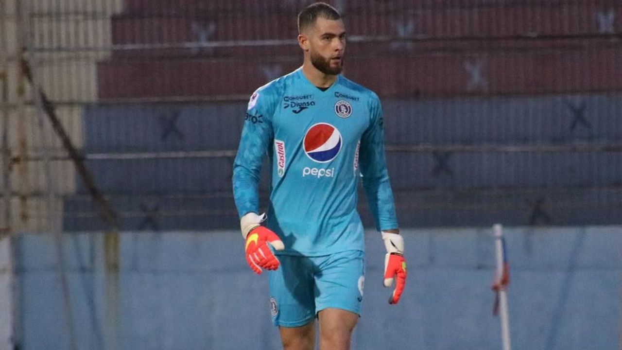 Enrique Facussé tiene opciones de cara al nuevo torneo de la Liga Nacional
