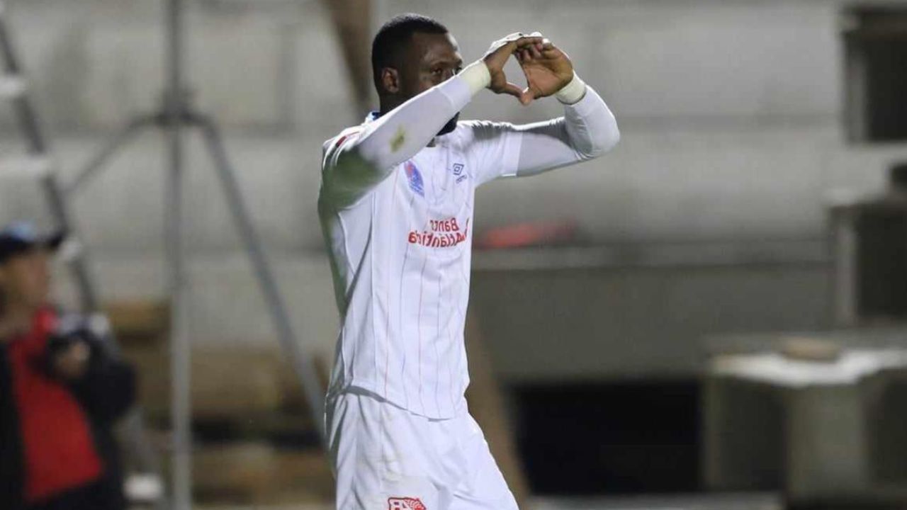 Yustin Arboleda levanta interés en club de Guatemala para el torneo Clausura 2025