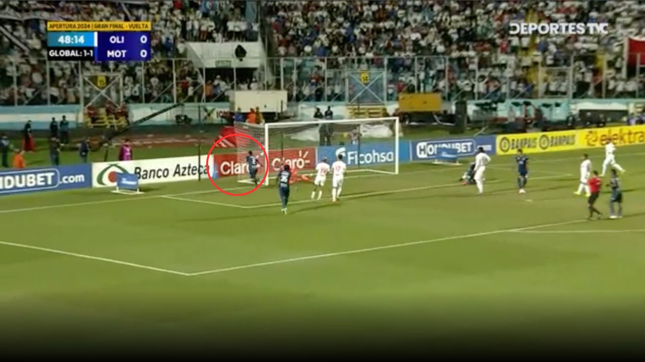 Así fue el gol anulado a Sebastián Cardozo en la final de vuelta vs Olimpia