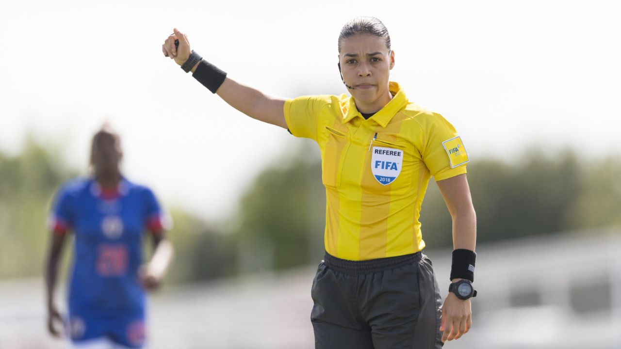 Melissa Pastrana explota contra la Comisión Arbitraje por falta de oportunidades
