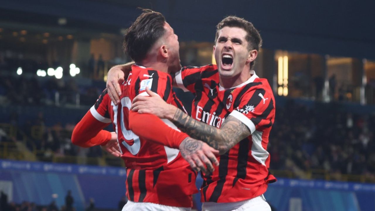 Milán gesta remontada ante Inter de Milán y alza la Super Copa de Italia
