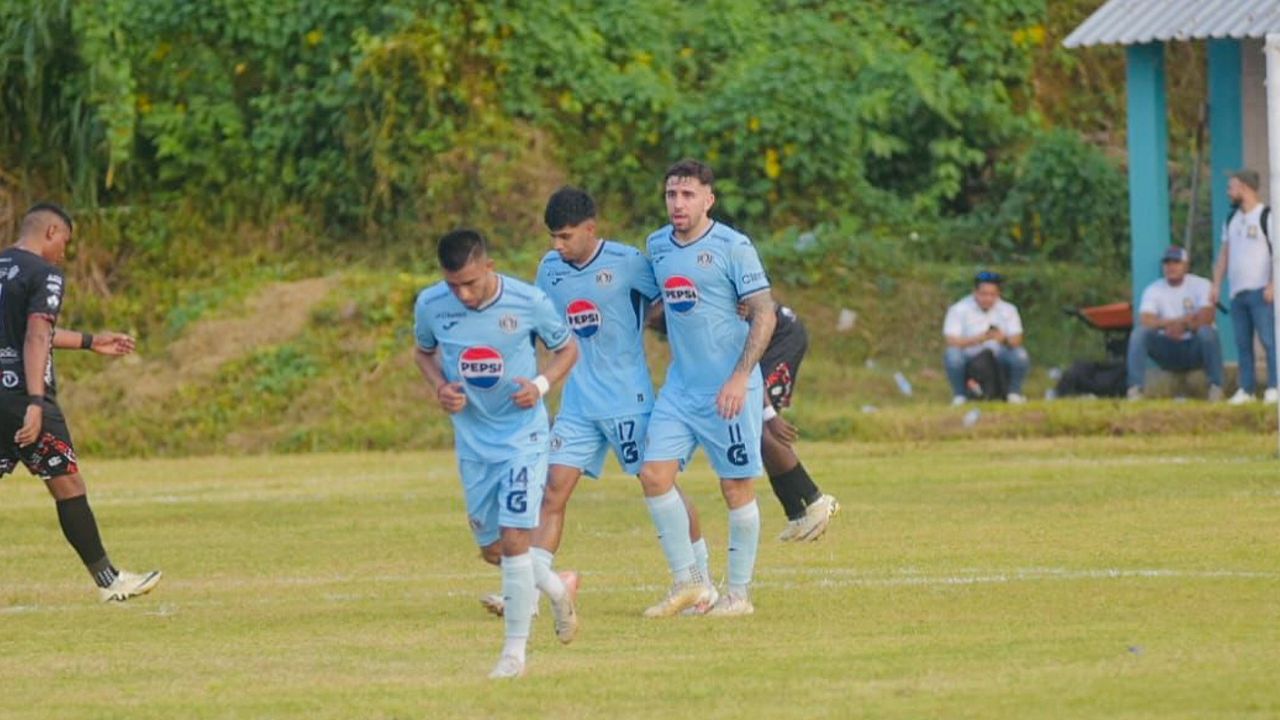 Motagua goleó al Juventus de Roatán con Poker de Agustín Auzmendi