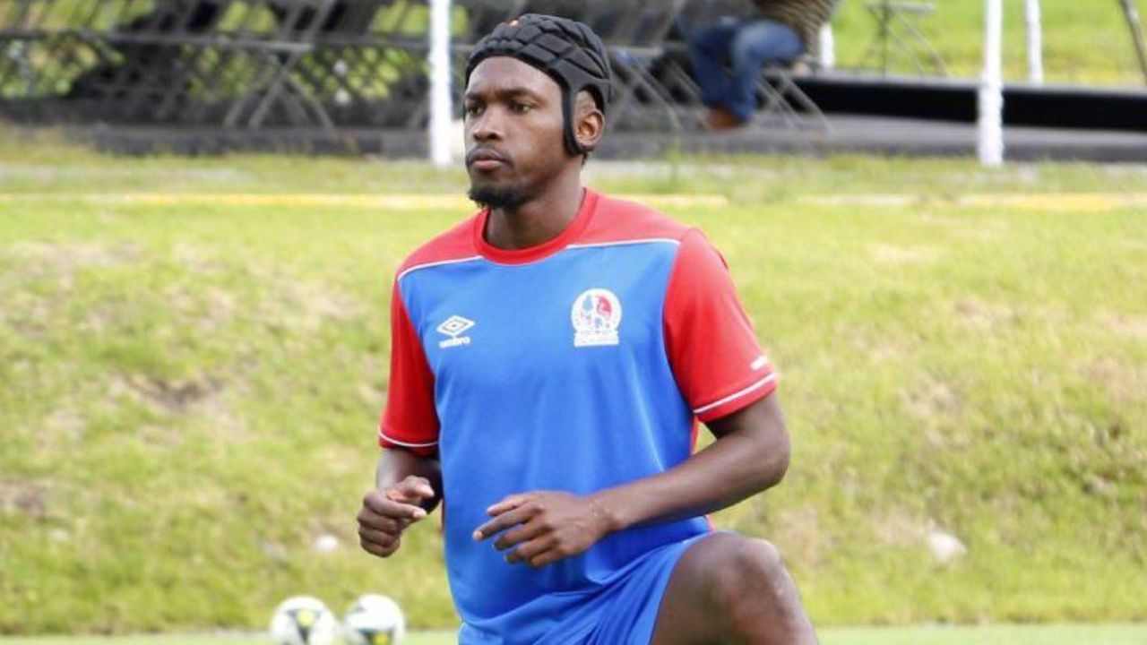 Alberth Elis y la decisión que tomó tras ser firmado con el Olimpia