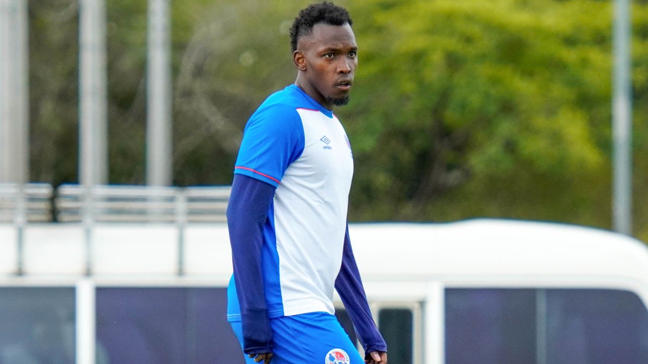 Alberth Elis pone fecha a su segundo debut con Olimpia y revela por qué decidió volver
