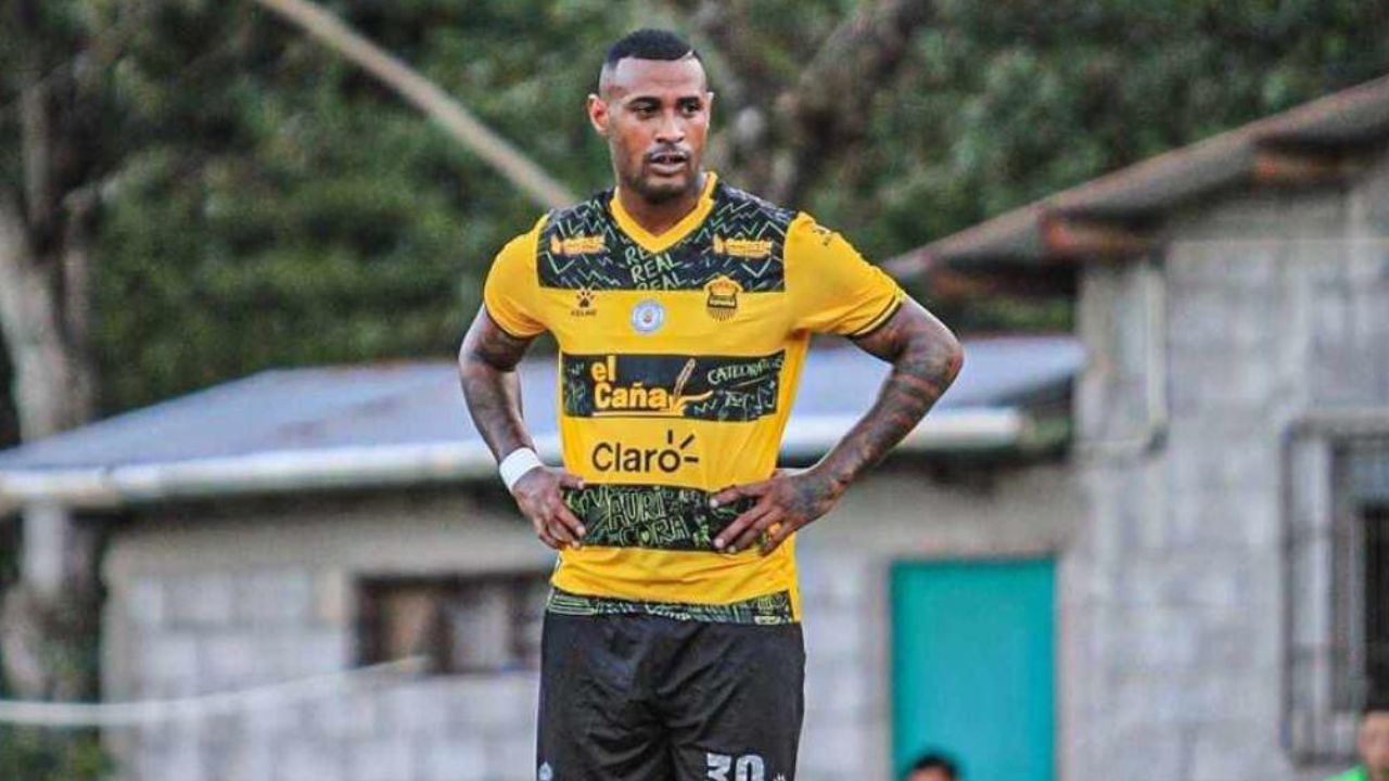 Carlos Small se olvida de Real España y tiene nuevo club para jugar este 2025
