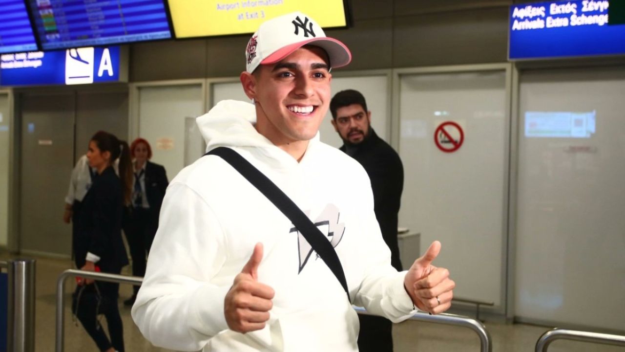 Luis Palma aterrizó en Grecia y será nuevo jugador del Olympiacos