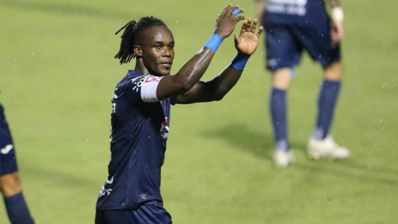 Rubilio Castillo reacciona tras ser fichado por el Deportivo Pereira de Colombia