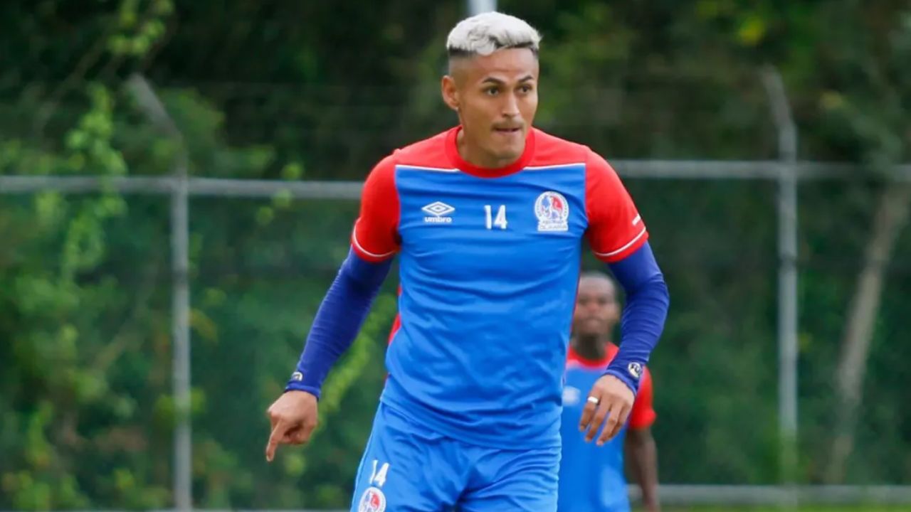 Olimpia anuncia la salida de Andy Najar previo al arranque del nuevo torneo Clausura 2025