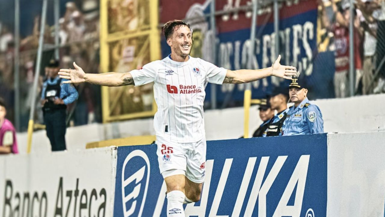 Olimpia confirma salida de Ignacio Colombini y otro jugador del plantel