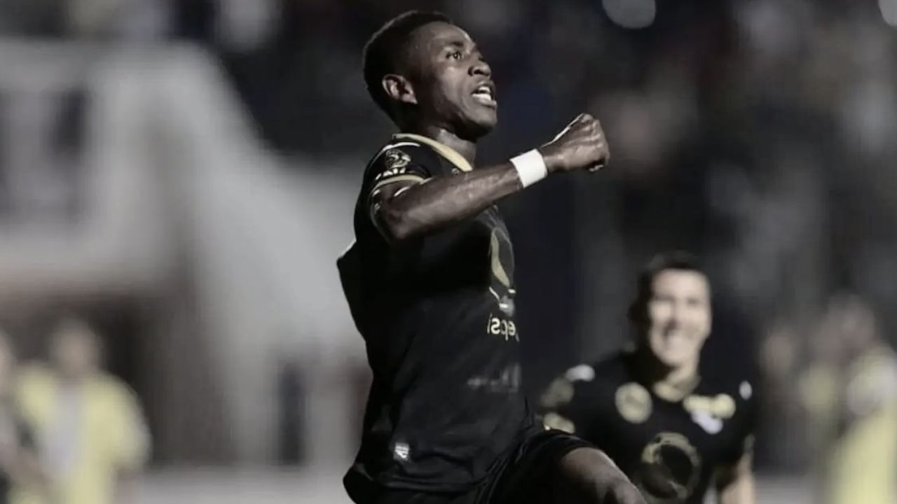 Wesly Decas recibe terrible noticia en su paso por el fútbol de Israel