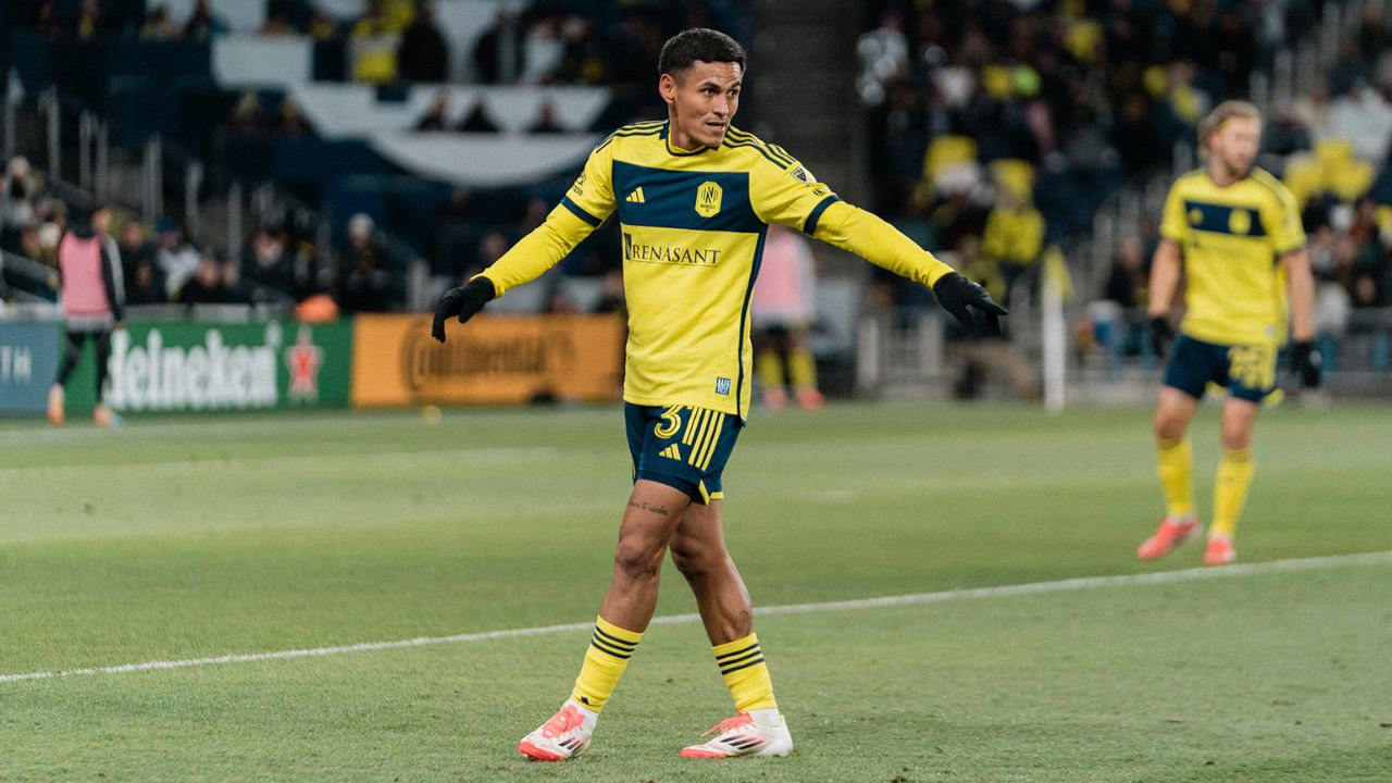 Nashville de la MLS alucina y presume el debut de Andy Najar