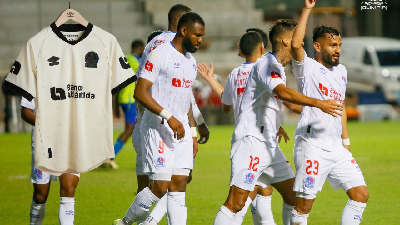 Camisa del Olimpia elegida como la mejor de la temporada 2024-25 a nivel internacional