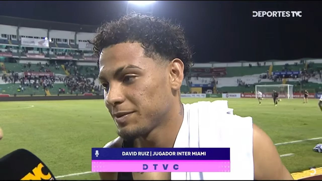 David Ruiz confirma la razón por la que salió de cambio en el amistoso contra Olimpia