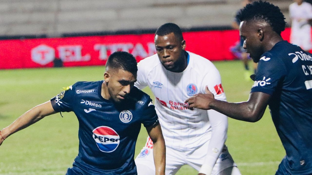Comisión de Disciplina castiga a dos jugadores más de Motagua previo a la jornada 8