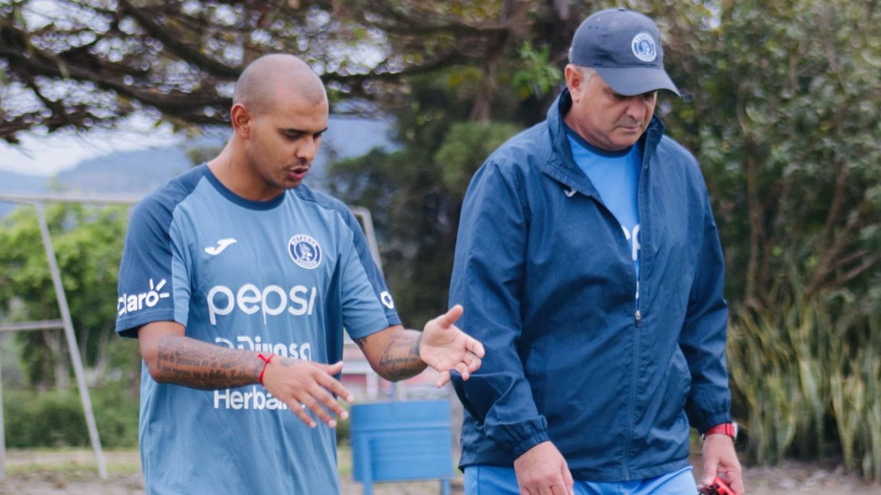 Diego Ledezma todavía no ha sido inscrito y su debut con Motagua deberá esperar